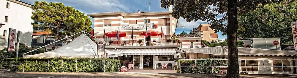 Hotel Al ponte Lignano Sabbiadoro Exterior foto